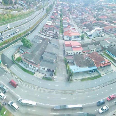 Summit Signature Hotel Batu Pahat Kültér fotó